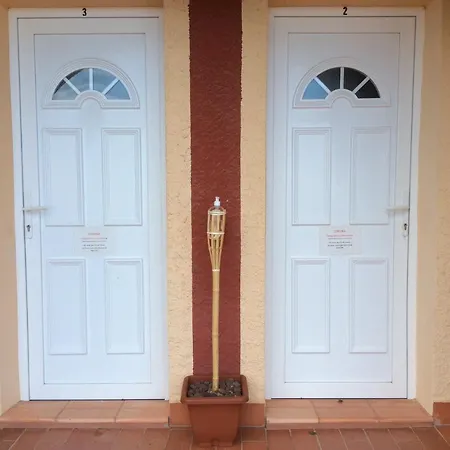 Pinkflamingo デニア