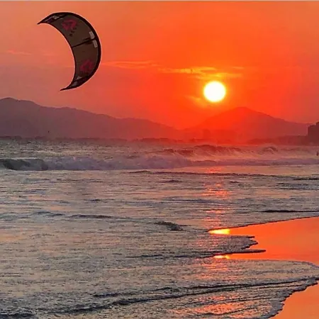 Pinkflamingo Gasthuis 3*